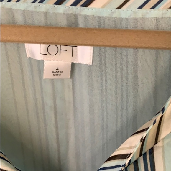 Ann Taylor Blouse - Picture 2 of 3